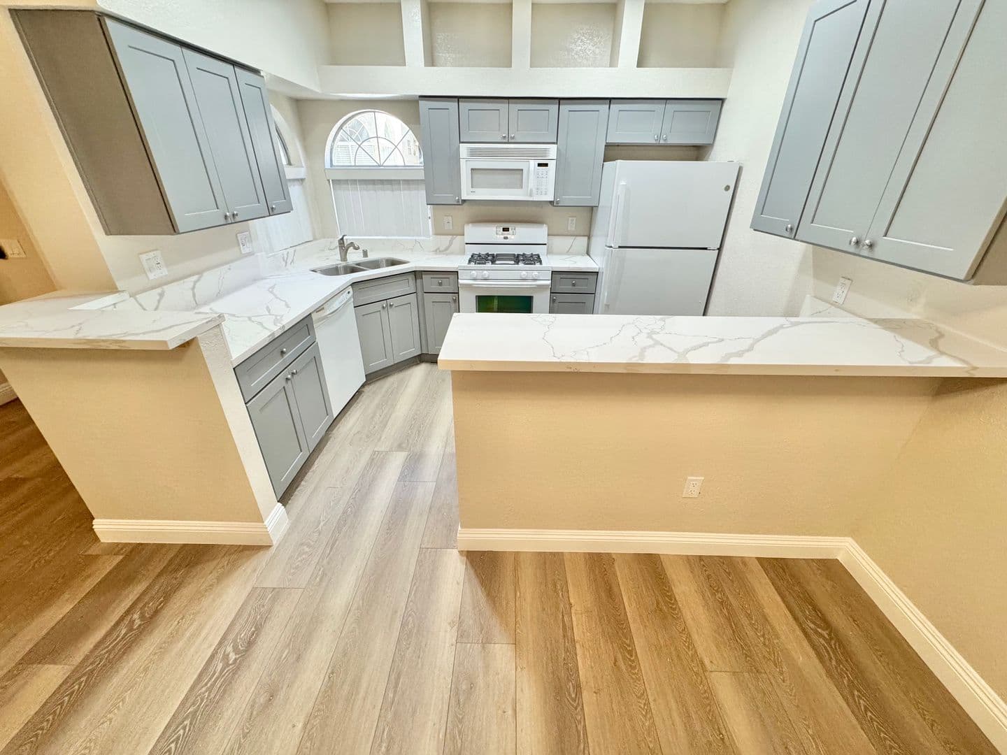 Henderson House: 2251 Wigwam Parkway #514