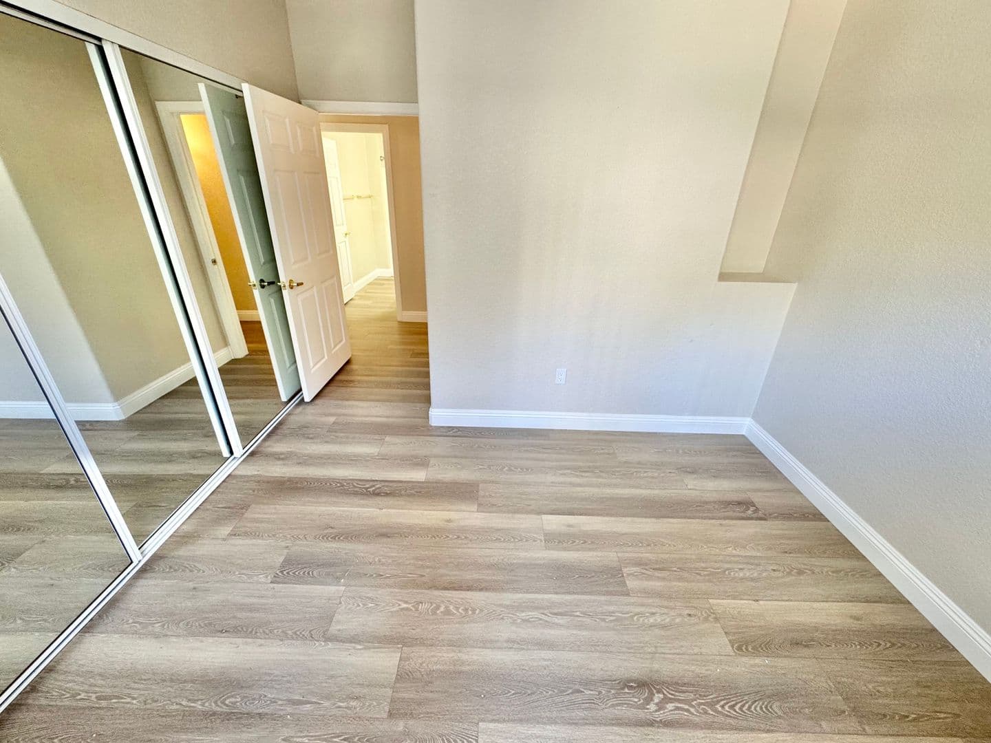 Henderson House: 2251 Wigwam Parkway #514