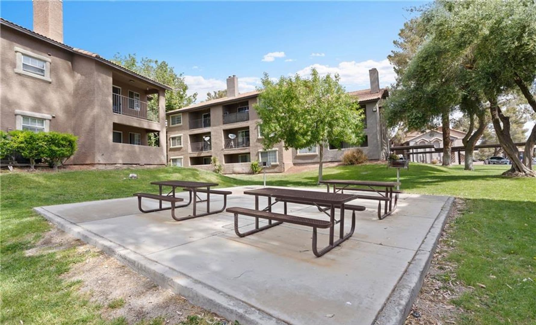 Las Vegas House: 2750 S. Durango Dr #2061
