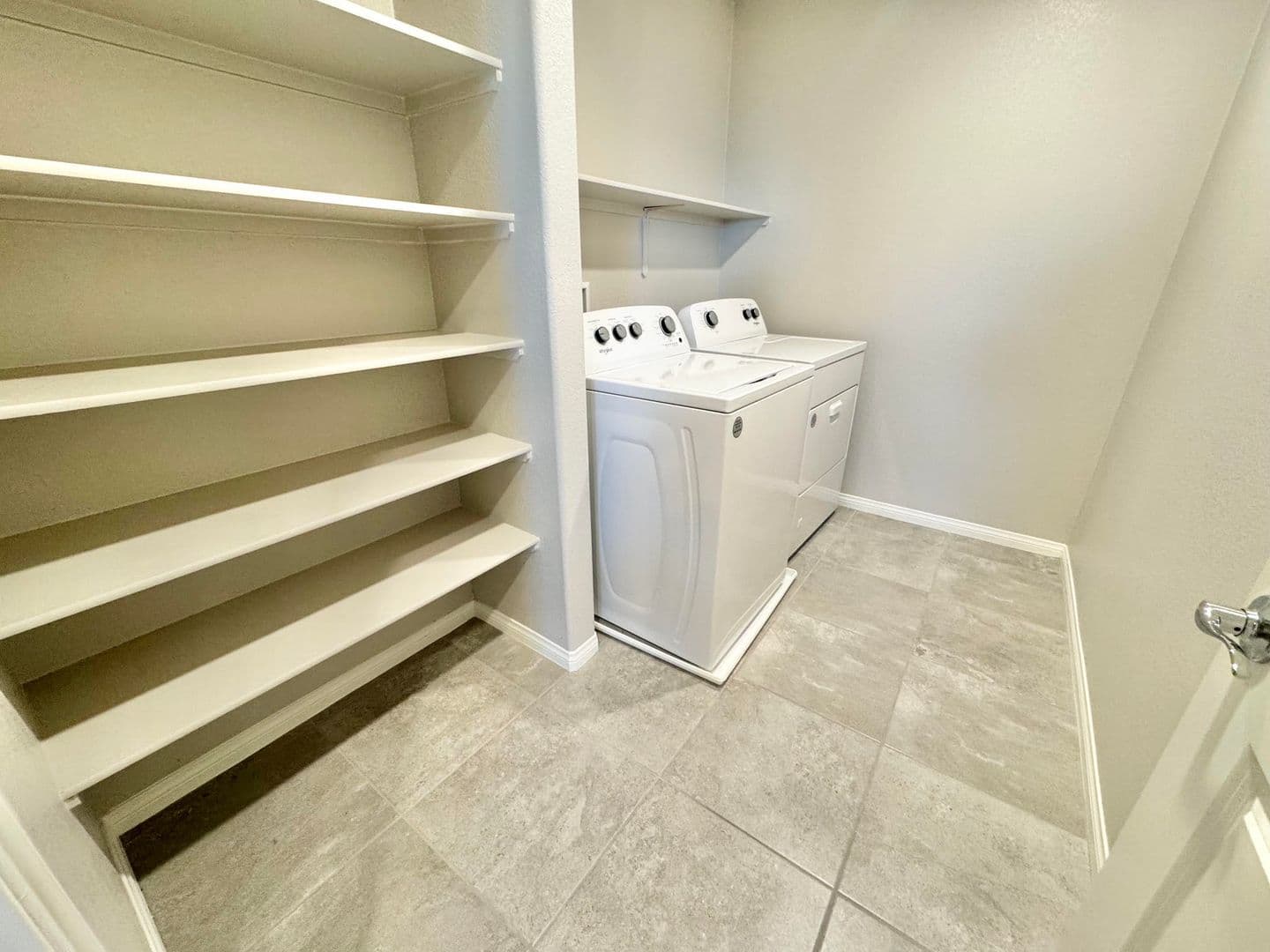 Las Vegas House: 7020 Colonial Ranch St