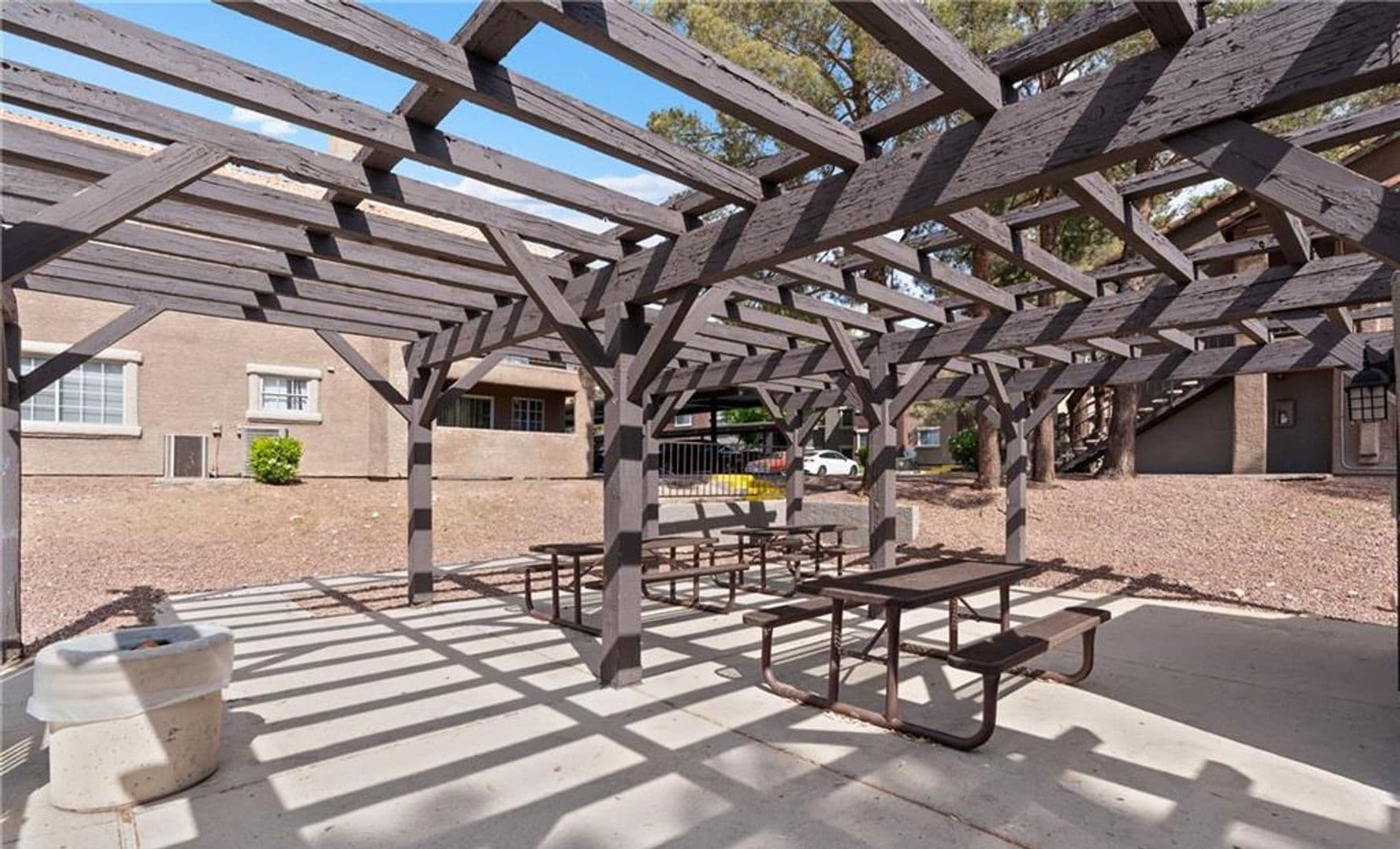 Las Vegas House: 2750 S. Durango Dr #2061