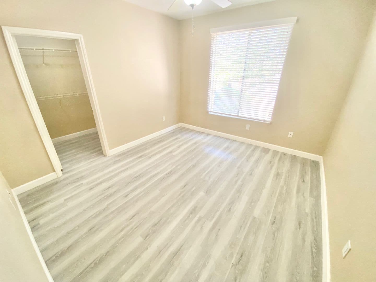 Las Vegas House: 4400 Jones Blvd #2115