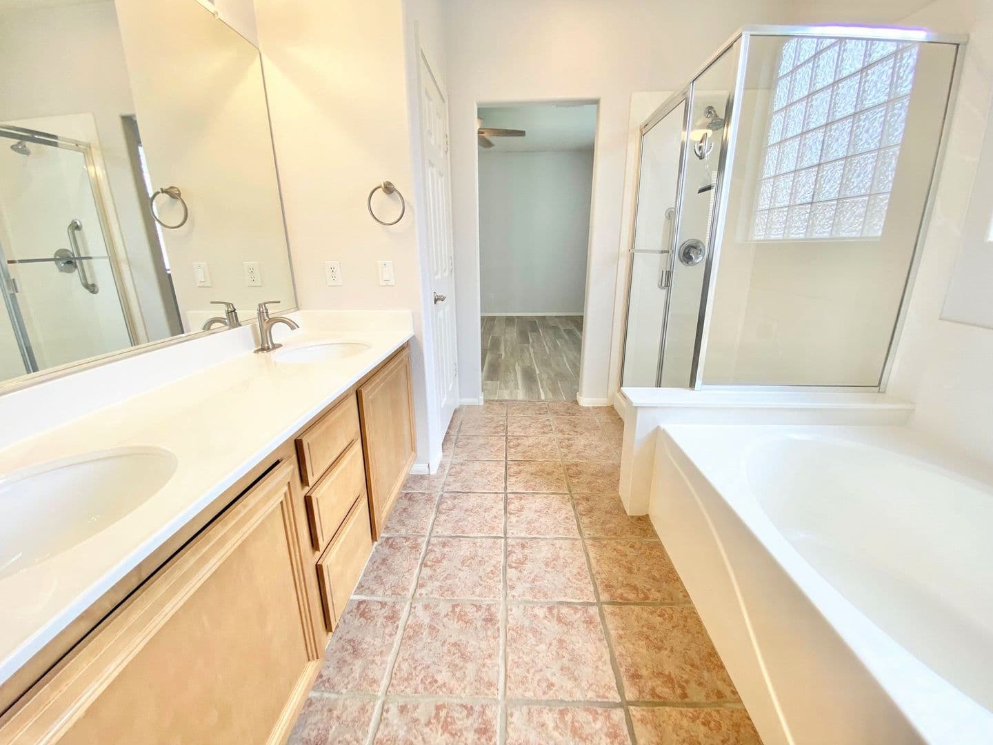 Las Vegas House: 208 Depaul Court