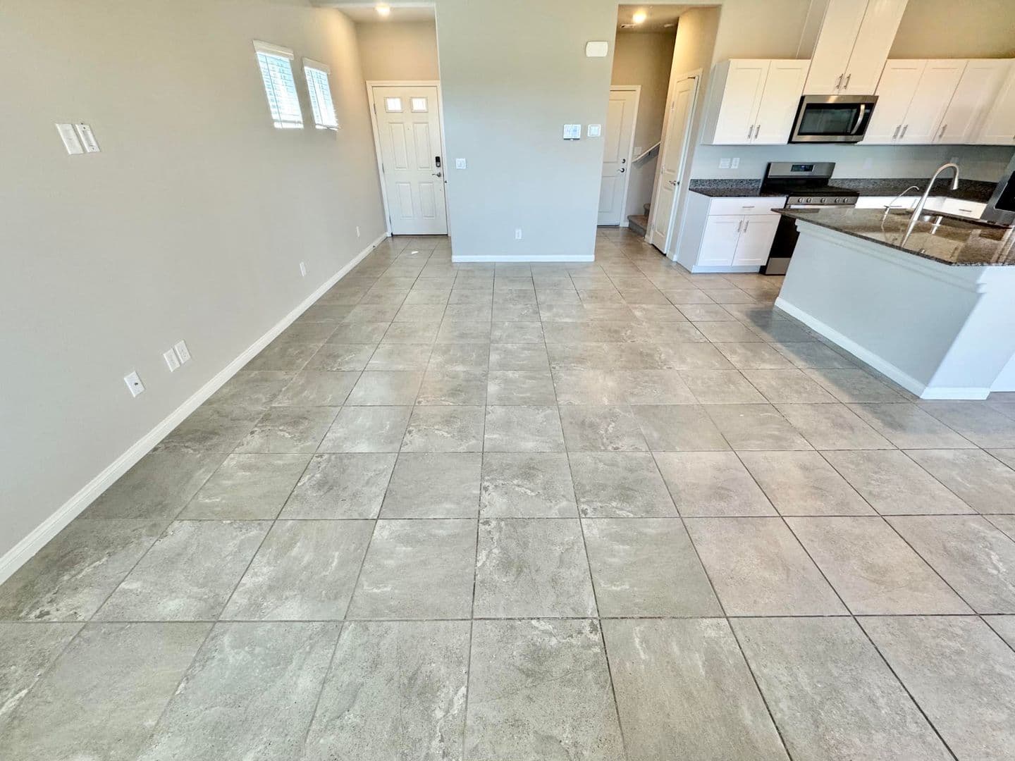 Las Vegas House: 7020 Colonial Ranch St