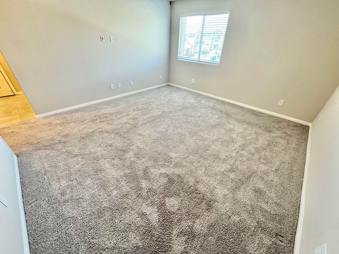Las Vegas House: 7020 Colonial Ranch St