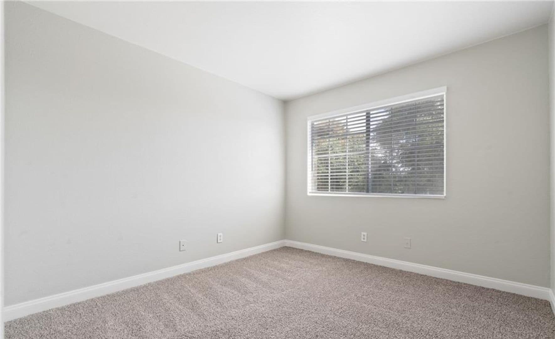 Las Vegas House: 2750 S. Durango Dr #2061