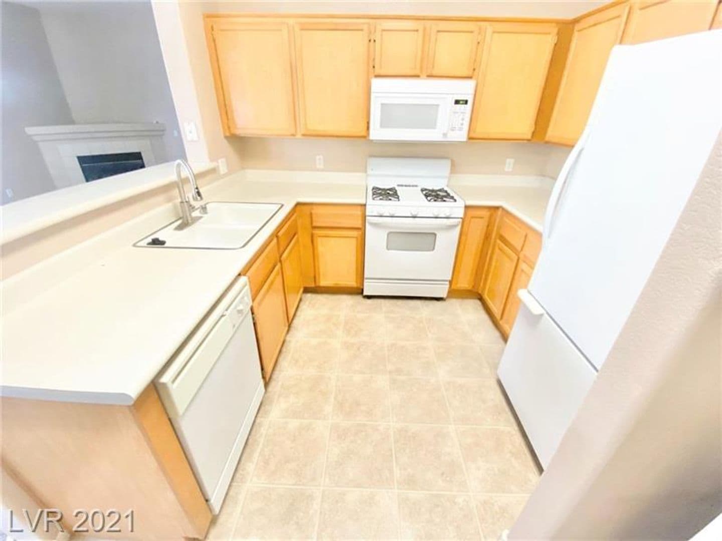 Henderson House: 700 Carnegie St. #1412