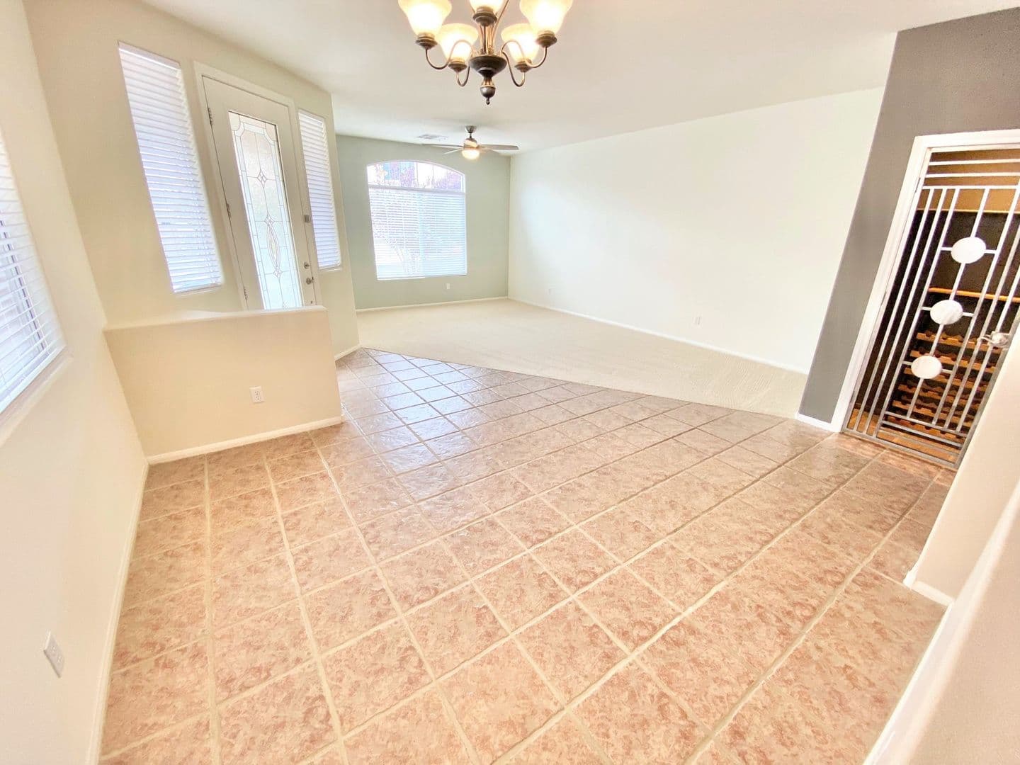 Las Vegas House: 208 Depaul Court