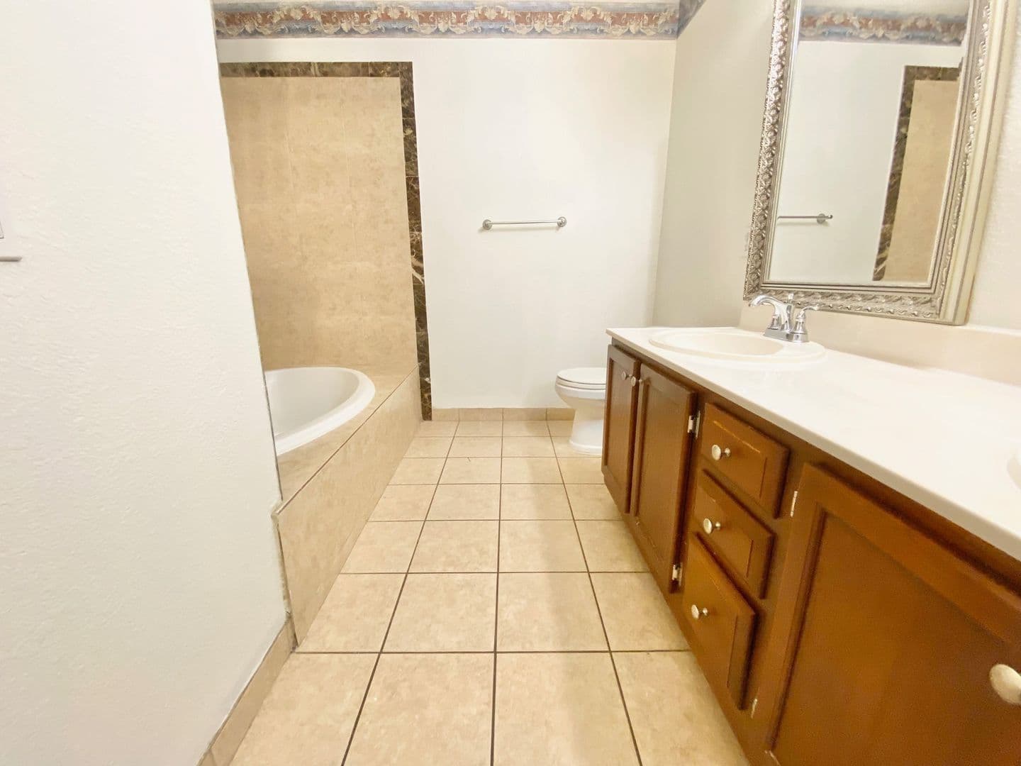 Las Vegas Condo: 5415 W Harmon Ave #1037