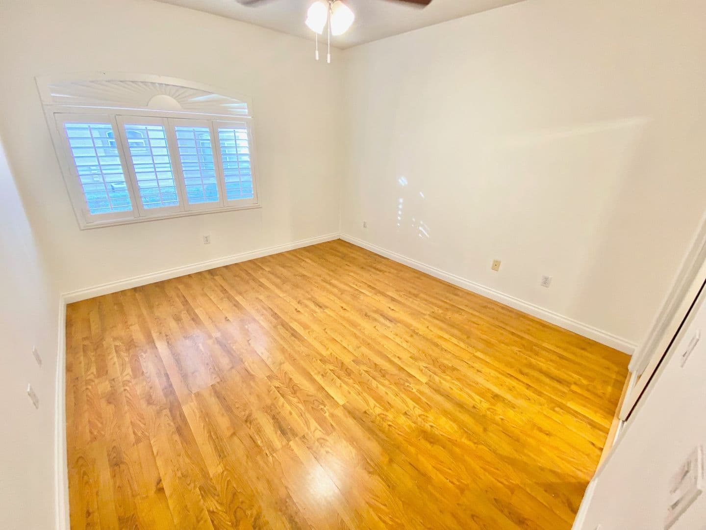 Las Vegas Condo: 5415 W Harmon Ave #1037