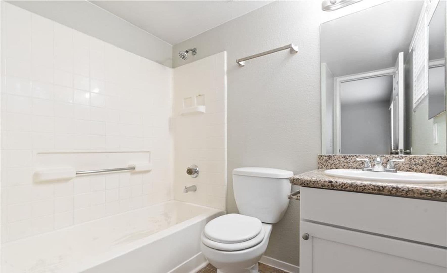 Las Vegas House: 2750 S. Durango Dr #2061