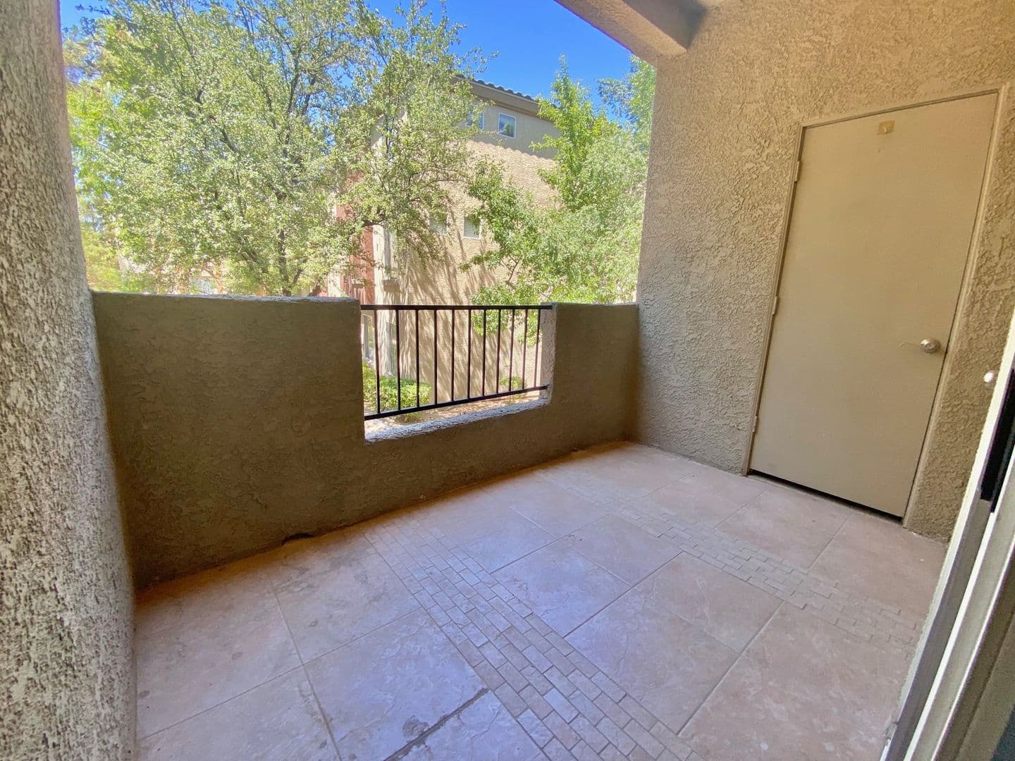 Las Vegas House: 4400 Jones Blvd #2115