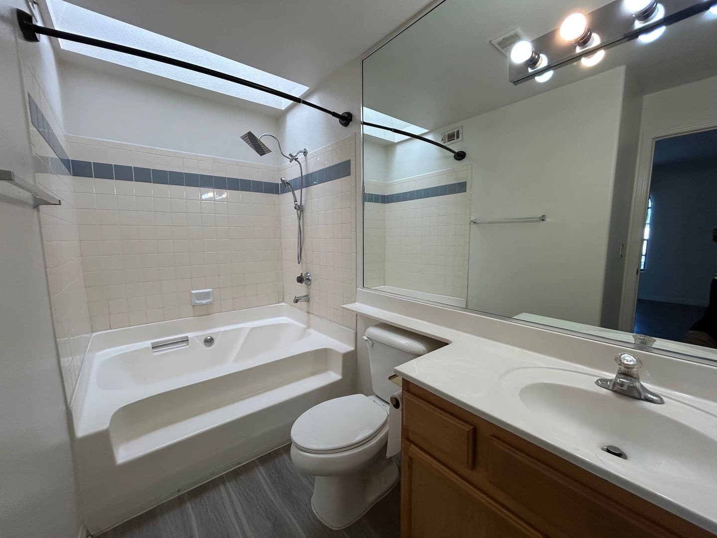 Las Vegas House: 2978 Juniper Hills #201