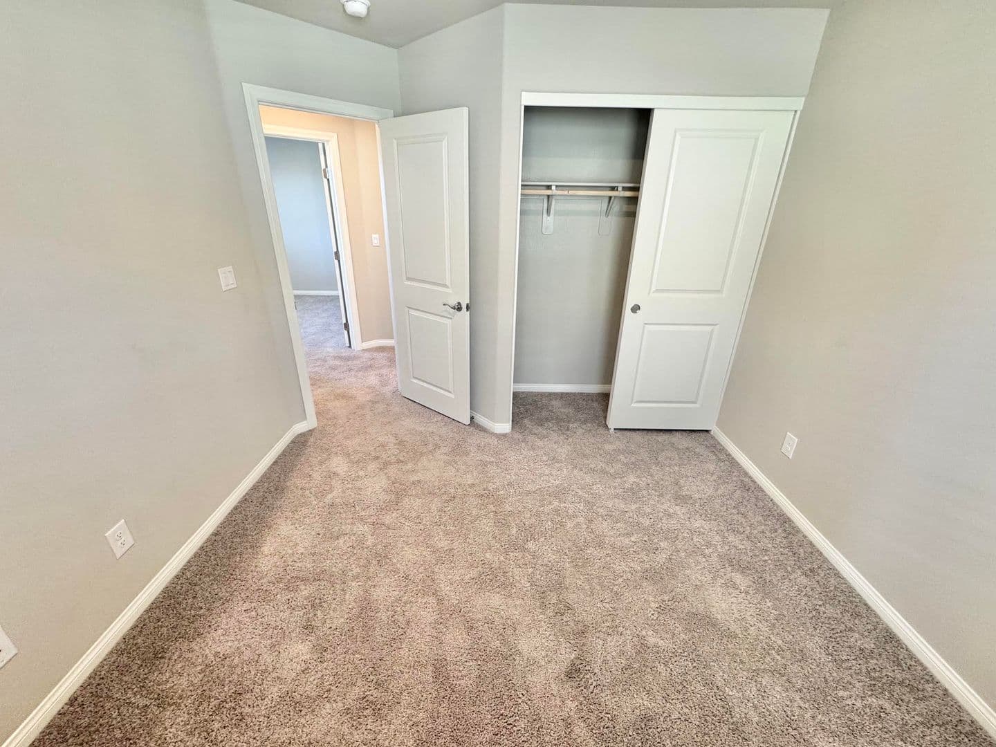 Las Vegas House: 7020 Colonial Ranch St