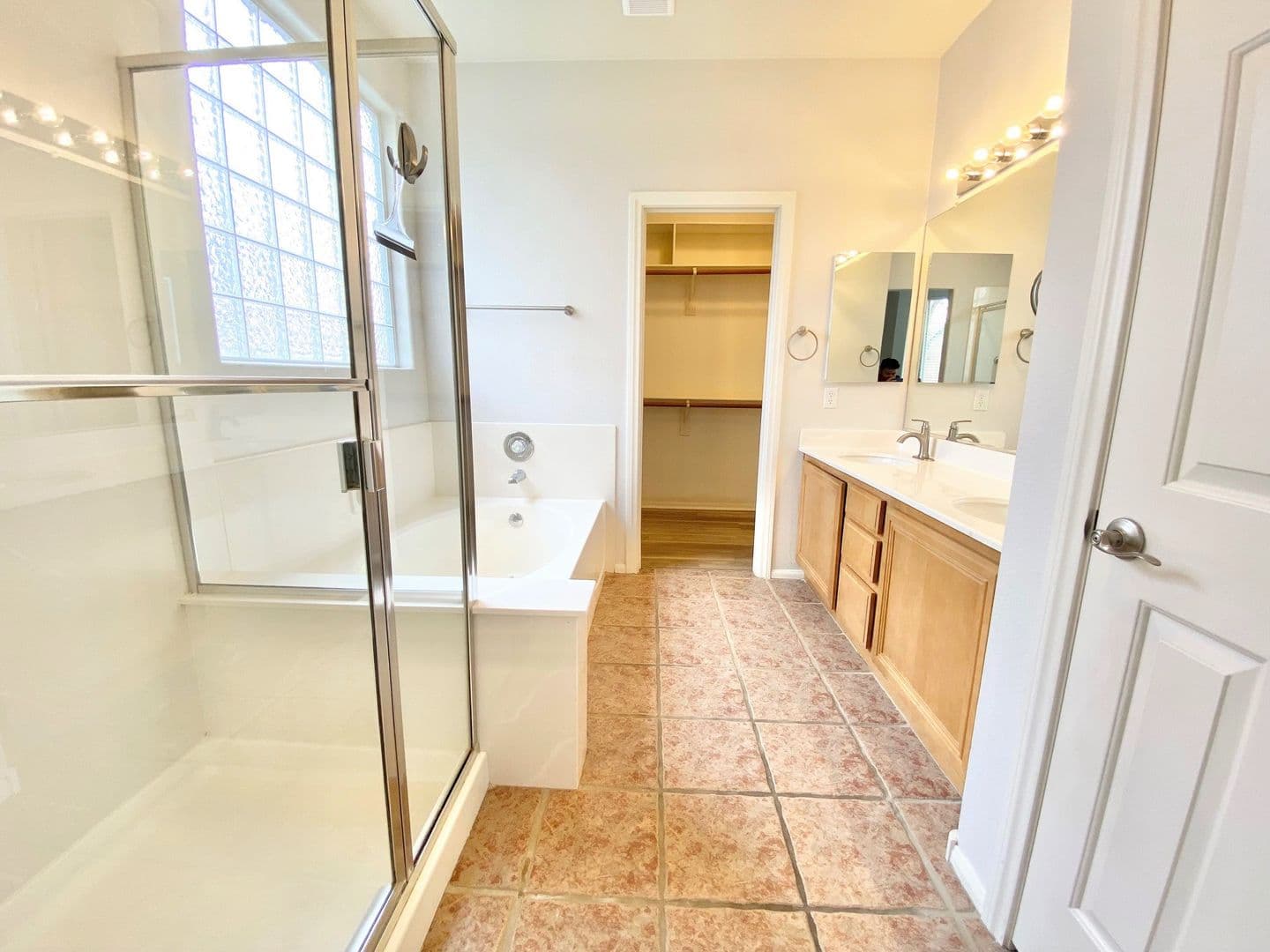 Las Vegas House: 208 Depaul Court