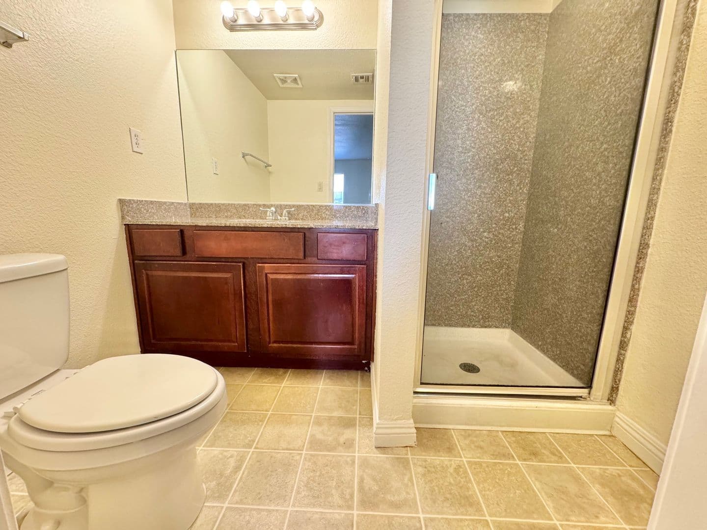 Las Vegas House: 5422 River Glen Dr. #377