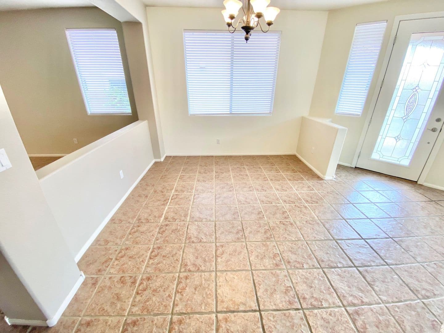 Las Vegas House: 208 Depaul Court