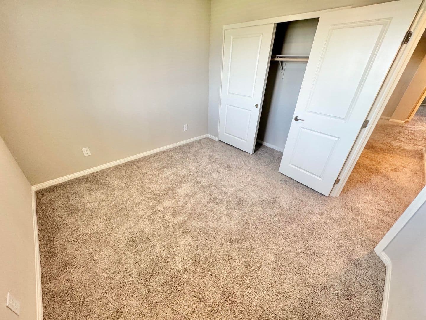 Las Vegas House: 7020 Colonial Ranch St