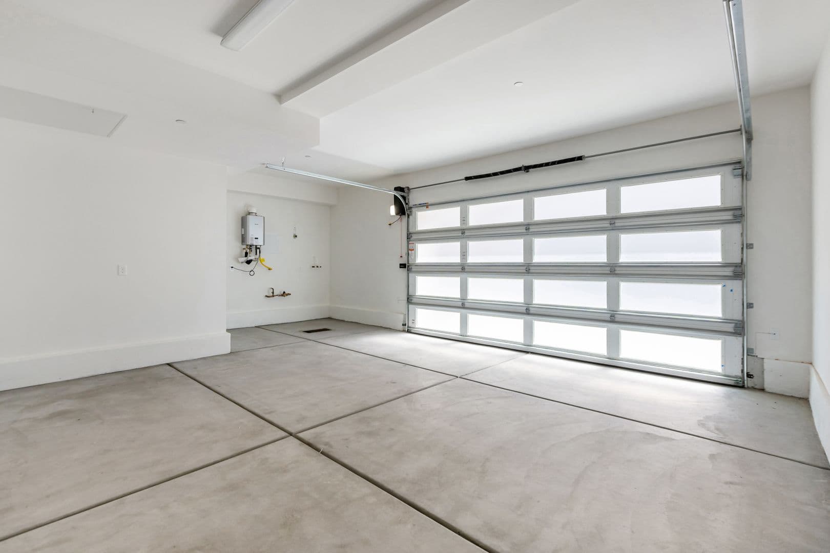 Las Vegas House: 647 Spotted Falcon St