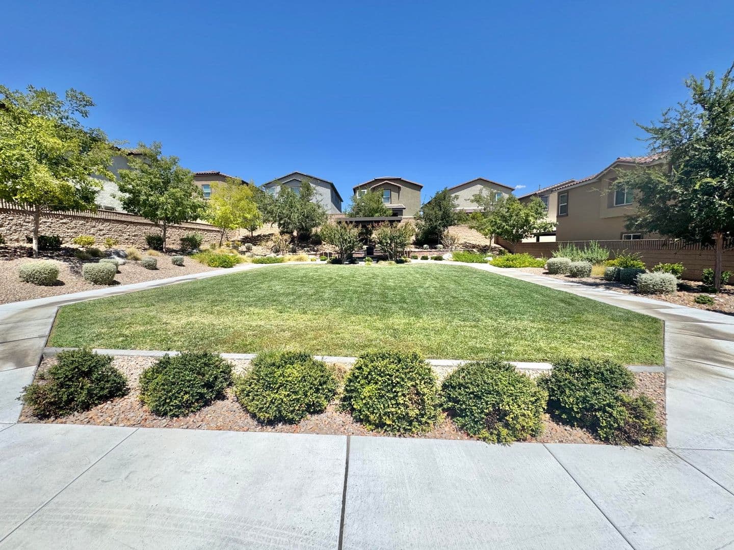 Las Vegas House: 7020 Colonial Ranch St