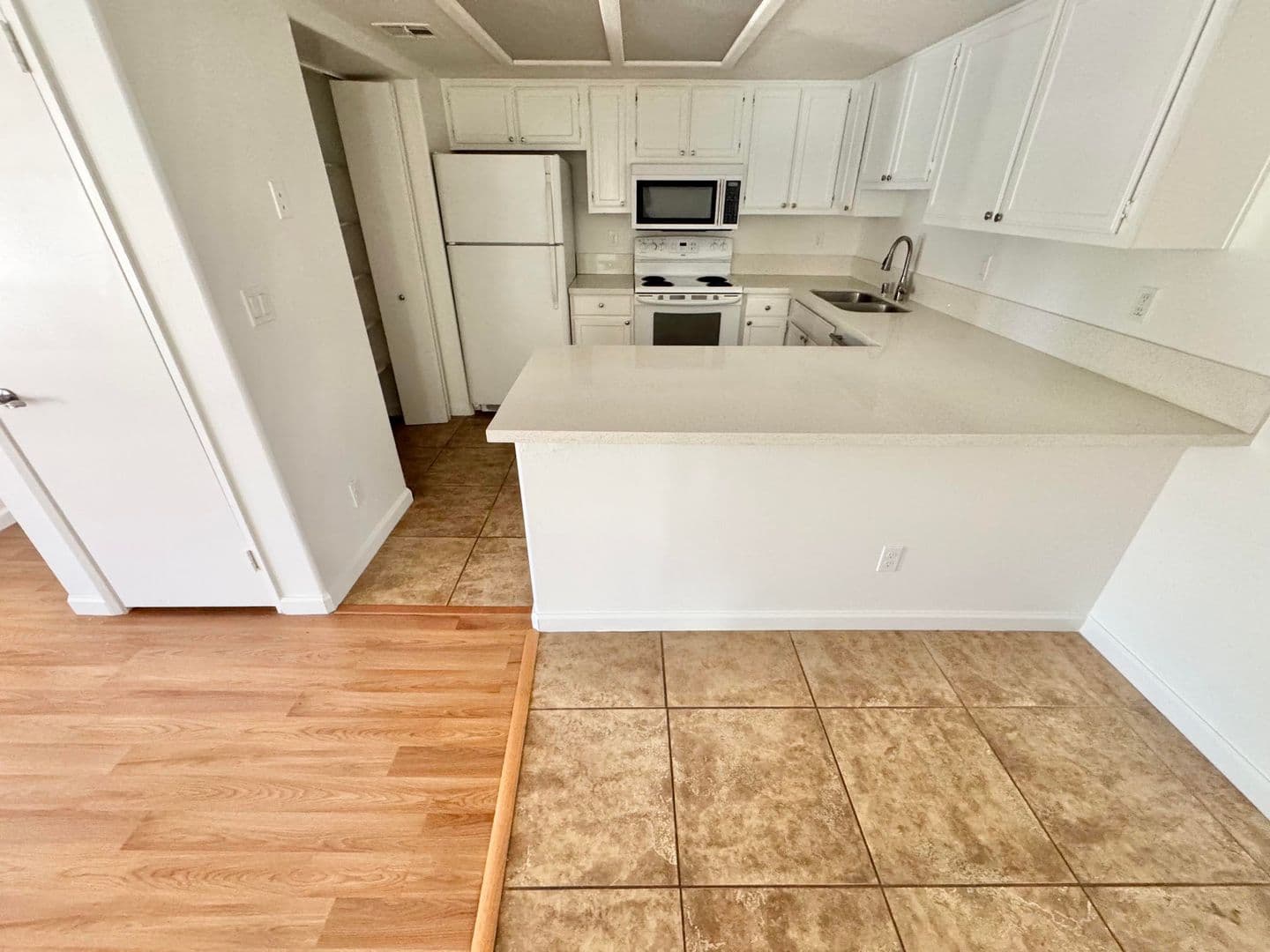 Las Vegas Condo: 3450 Erva St. #128
