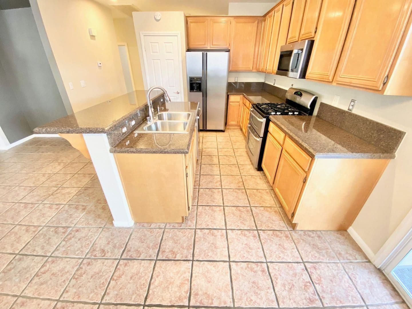 Las Vegas House: 208 Depaul Court