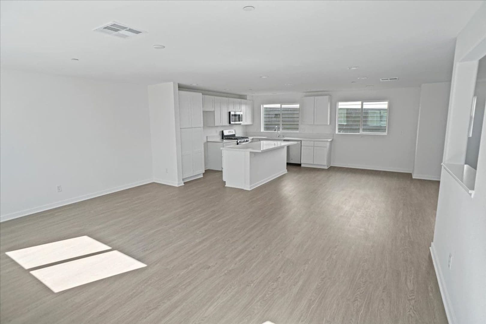 Sylmar House: 13530 W. Foothill Blvd