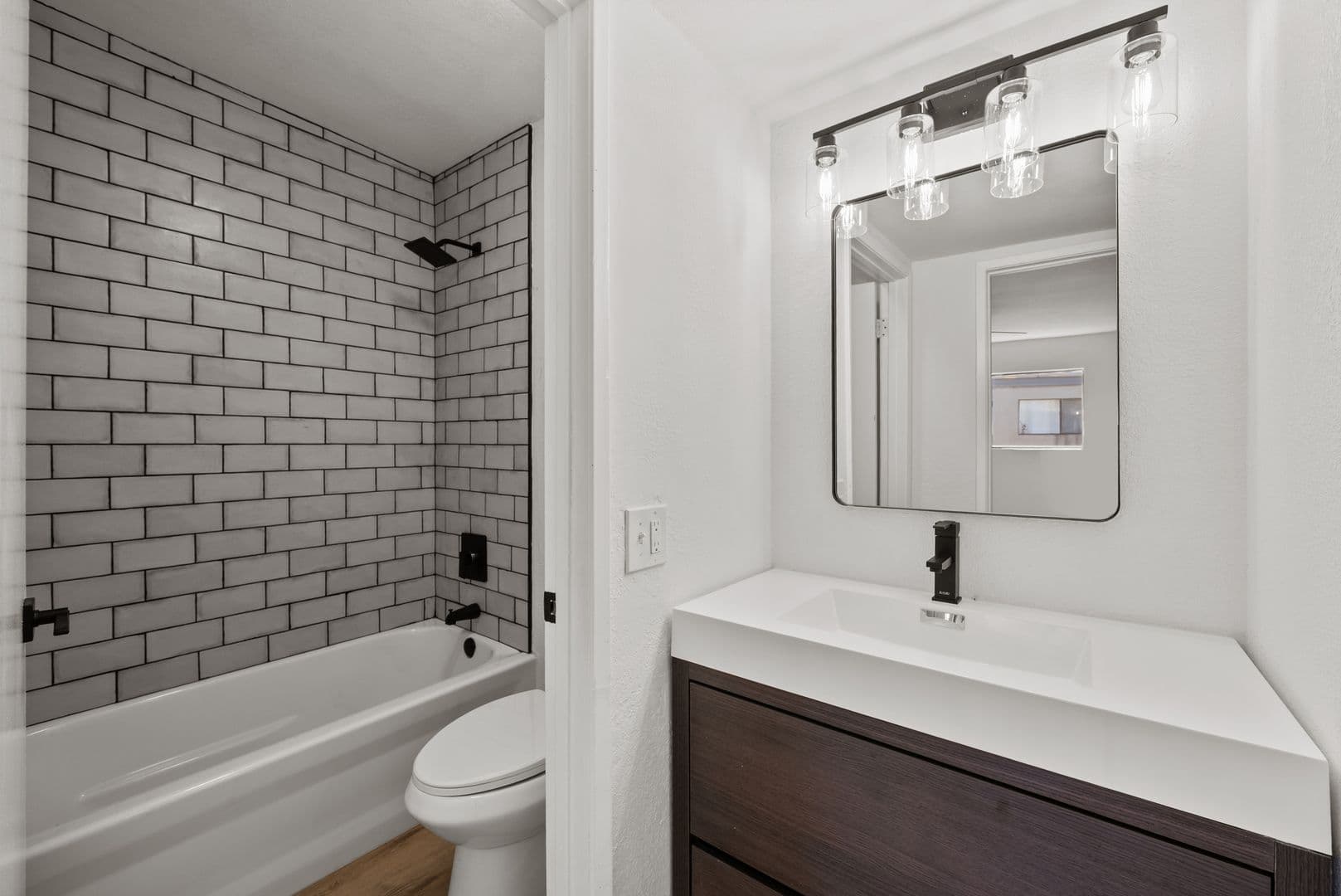 Panorama City House: 14500 Van Nuys Blvd #29
