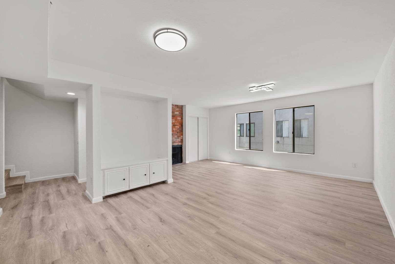 Panorama City House: 14500 Van Nuys Blvd #29
