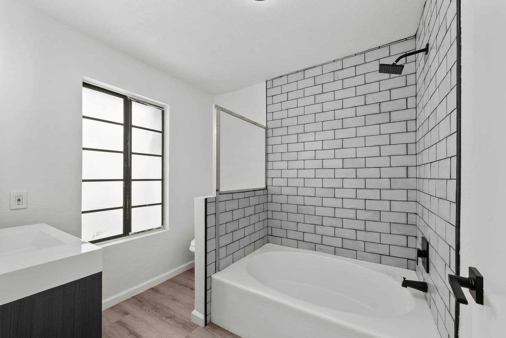 Panorama City House: 14500 Van Nuys Blvd #29