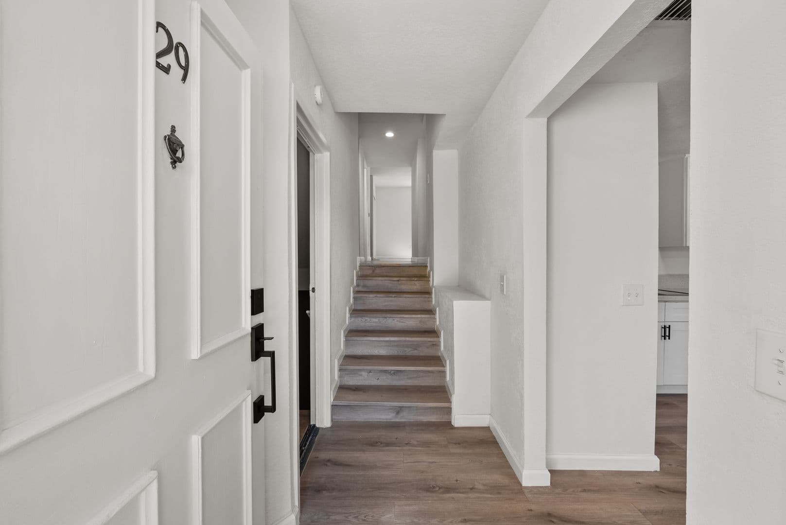 Panorama City House: 14500 Van Nuys Blvd #29