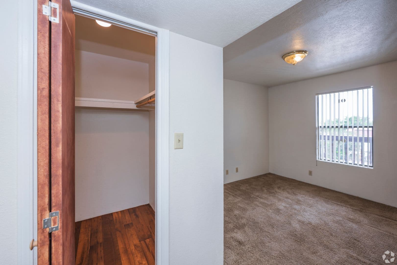 Albuquerque Apartment: 5851 Anderson Ave SE