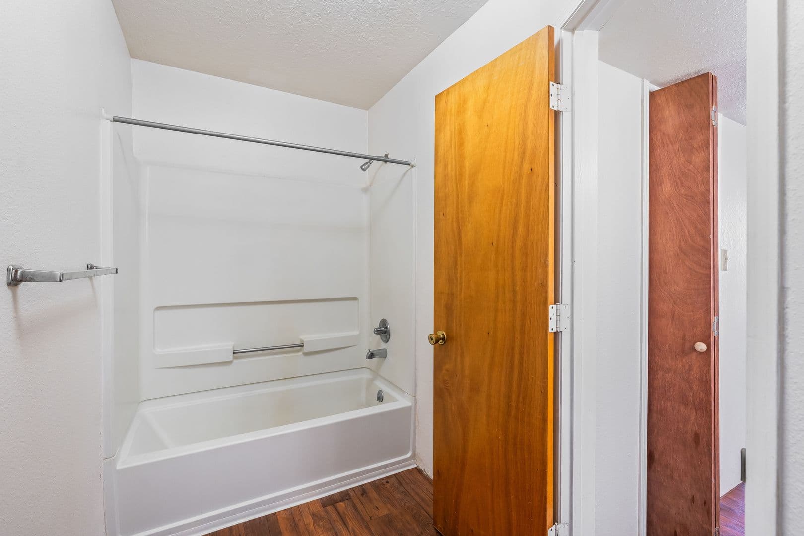 Albuquerque Apartment: 5851 Anderson Ave SE
