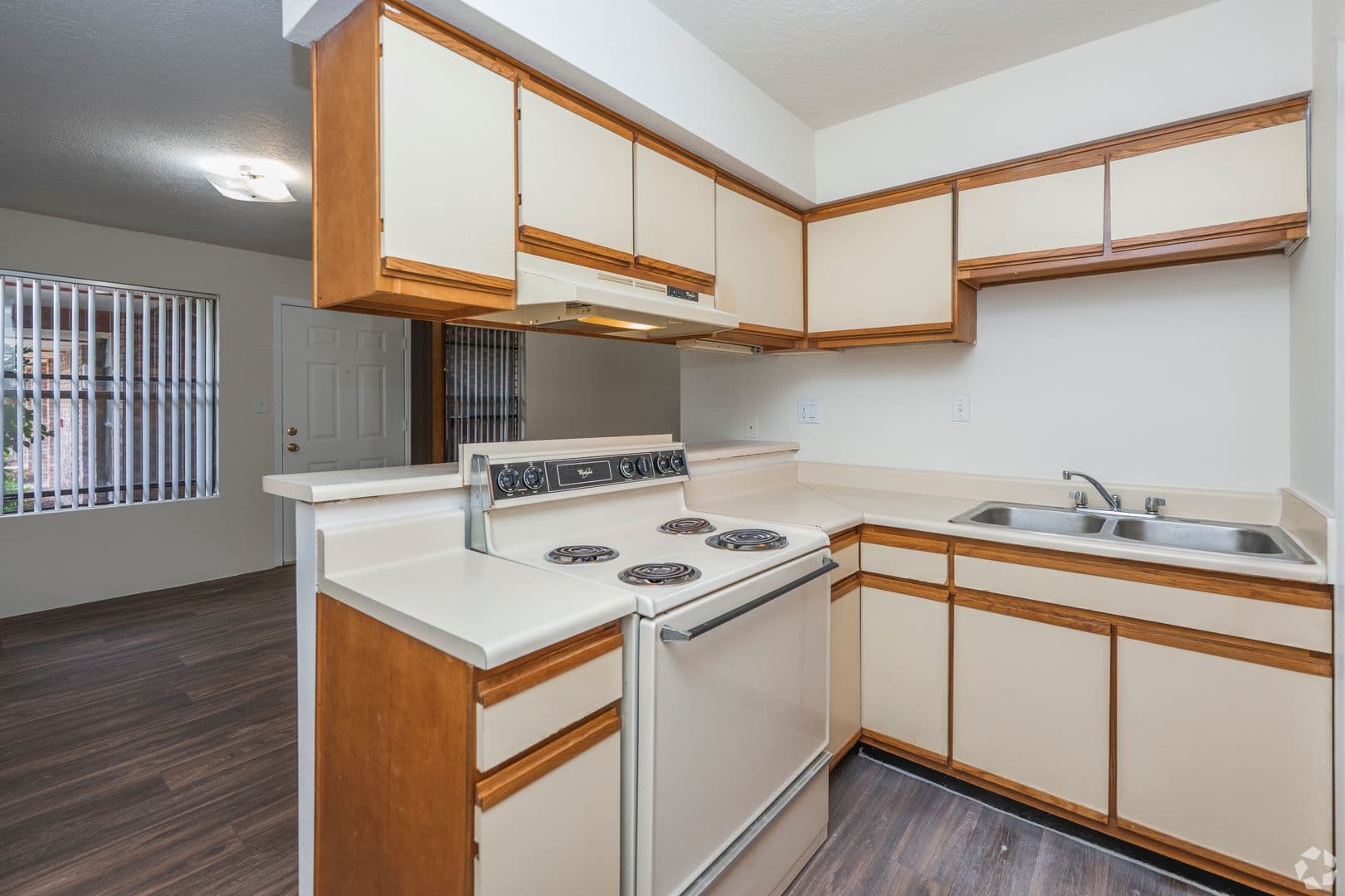 Albuquerque Apartment: 5851 Anderson Ave SE