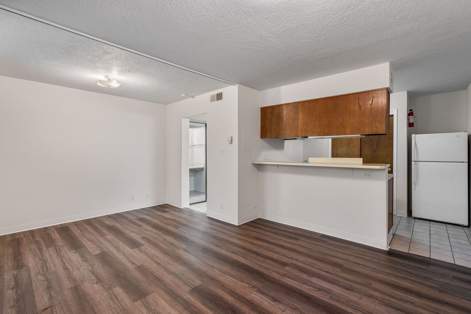 Albuquerque Apartment: 5851 Anderson Ave SE