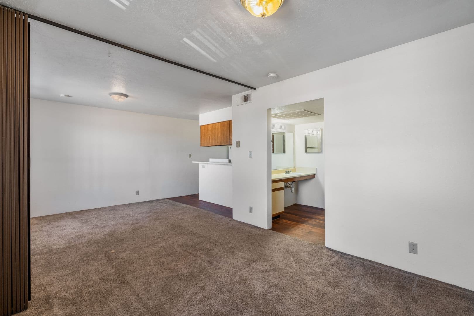 Albuquerque Apartment: 5851 Anderson Ave SE