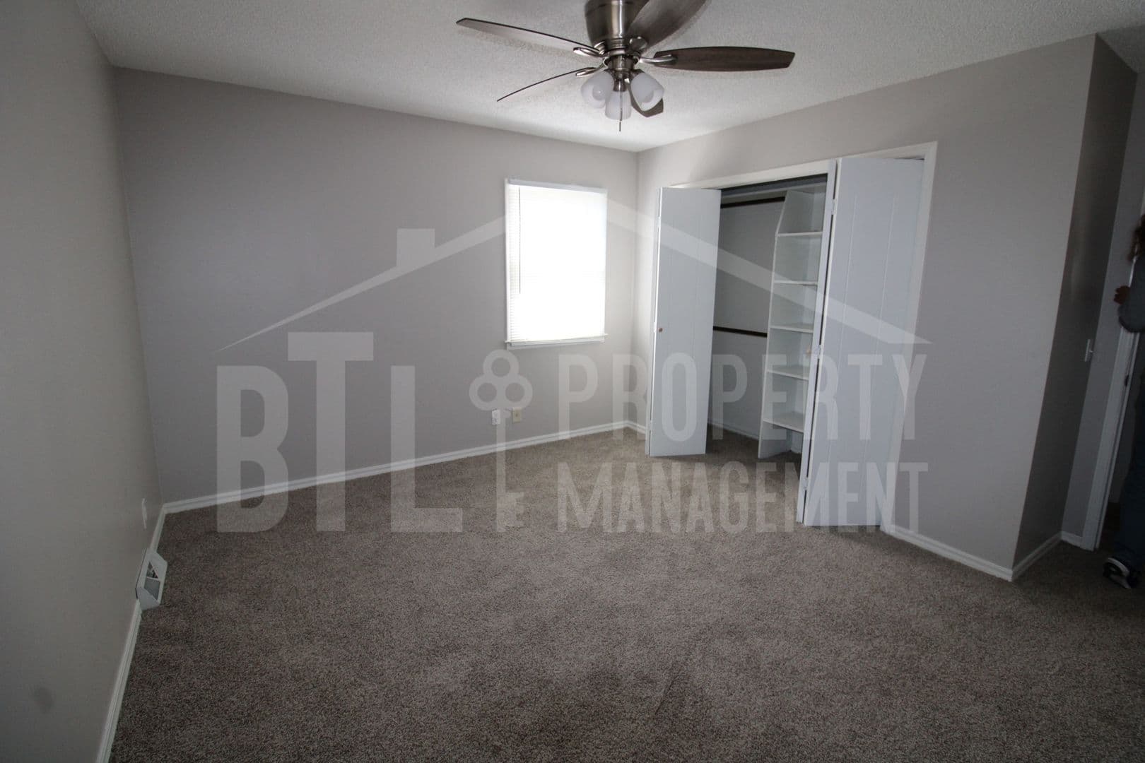 Branson House: 140 Dandelion Court