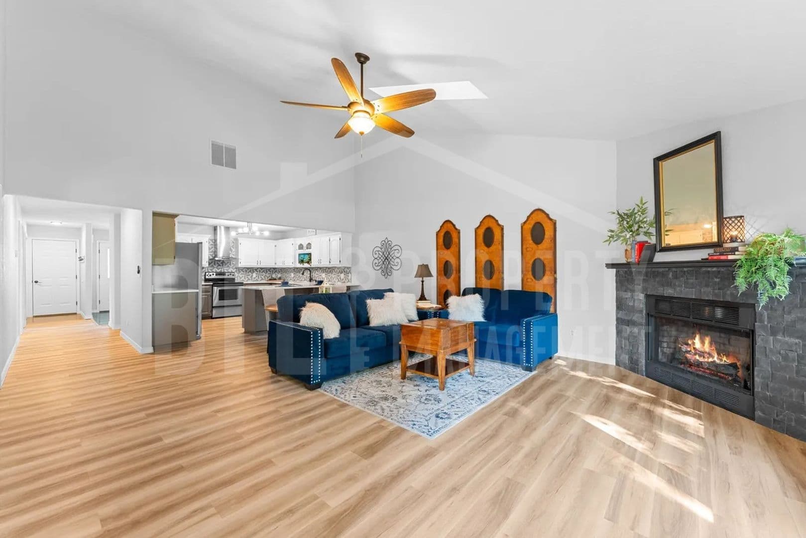 Branson House: 185 Eagle Pointe Dr
