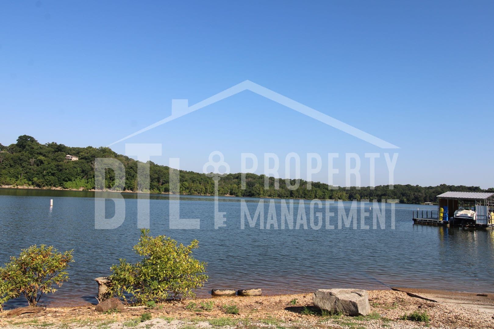 Cape Fair House: 12 Lakehaven Drive