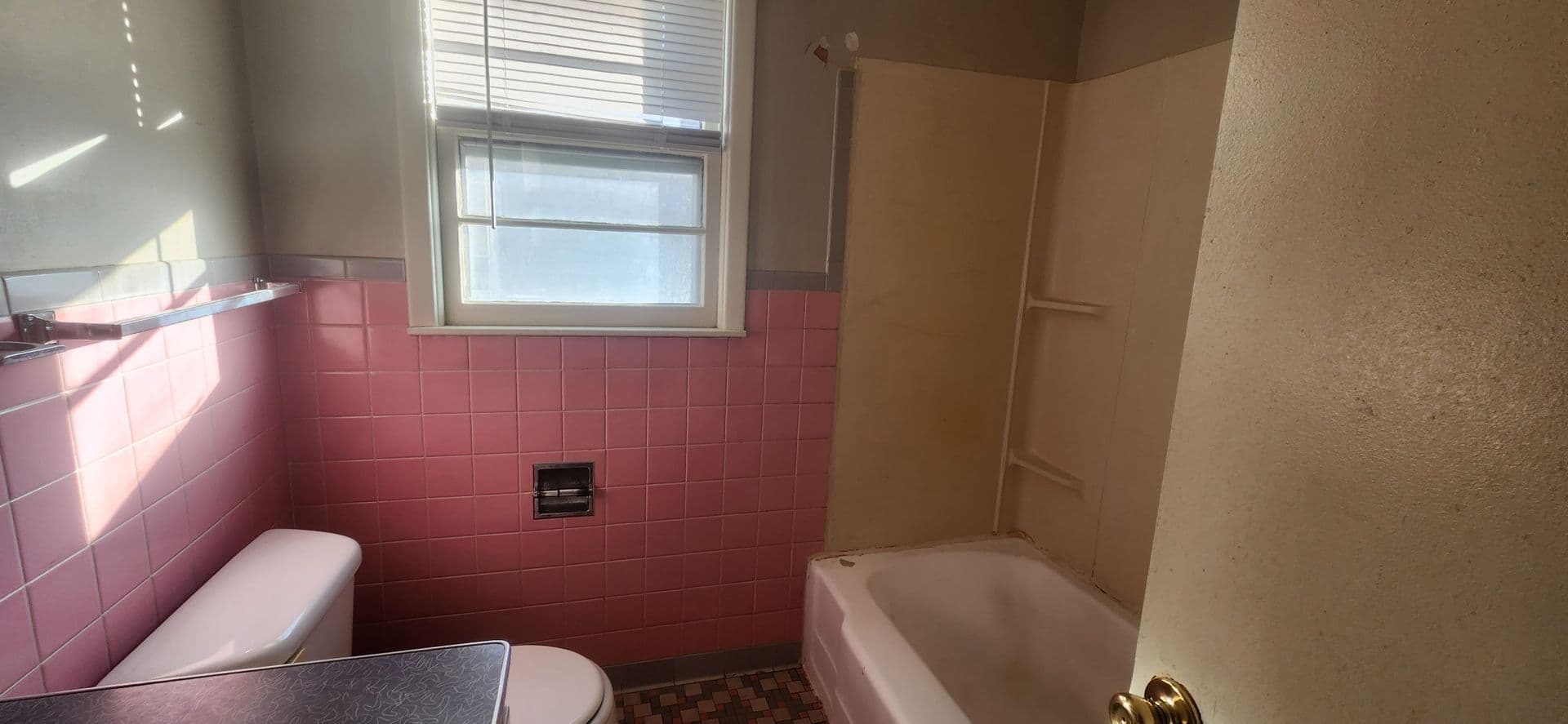 Wichita House: 146 N. Gow