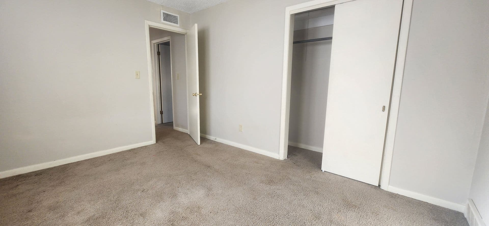 Wichita House: 146 N. Gow