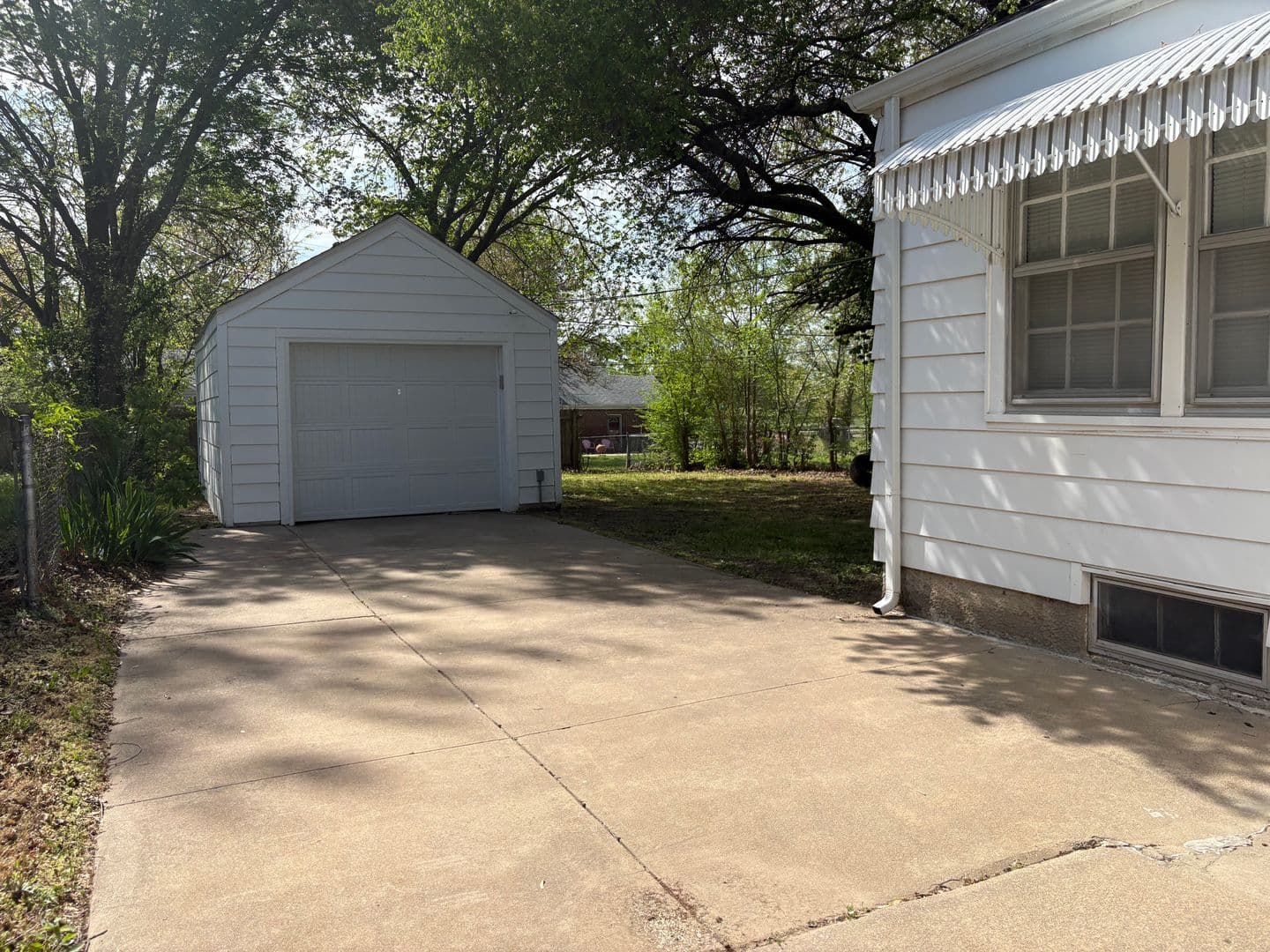 Wichita House: 1053 N Terrace