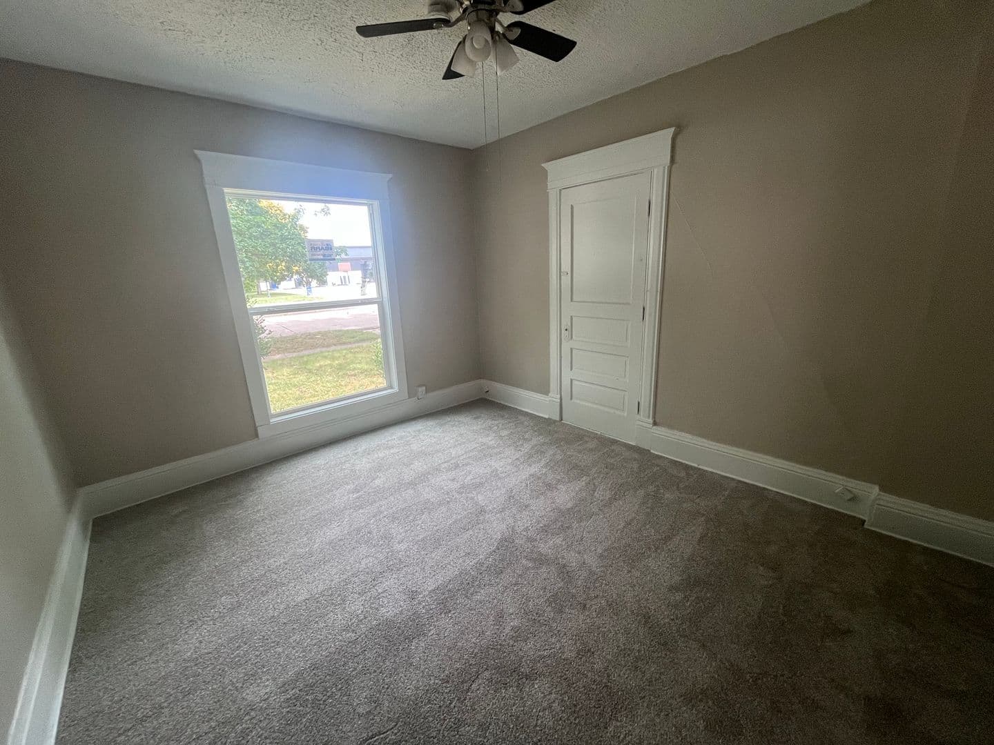 Wichita House: 204 S Osage