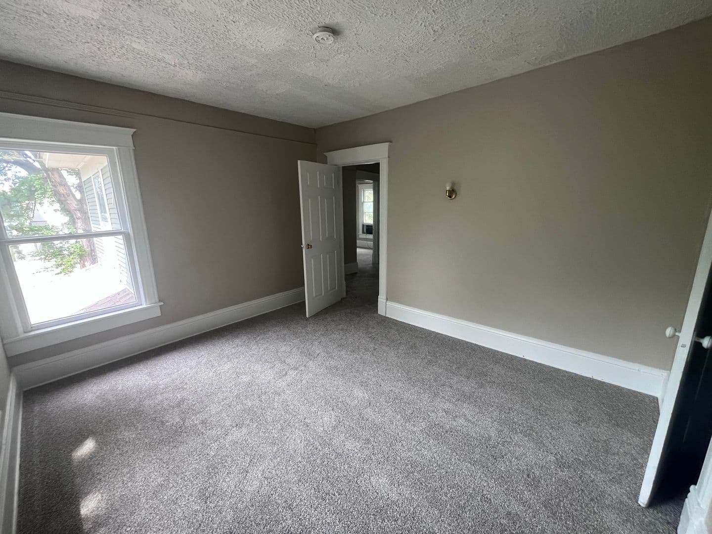 Wichita House: 204 S Osage