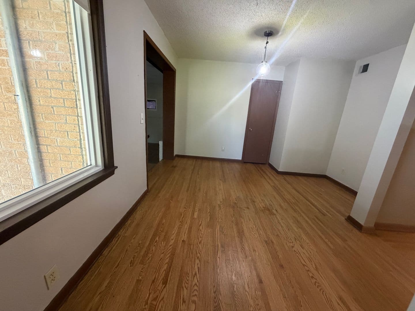 Haysville House: 220 Sunset