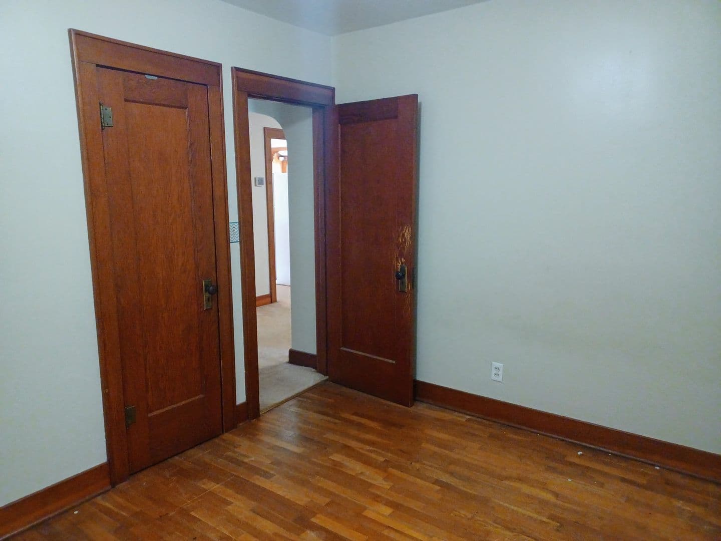 Viola House: 19000 W 55th St. S