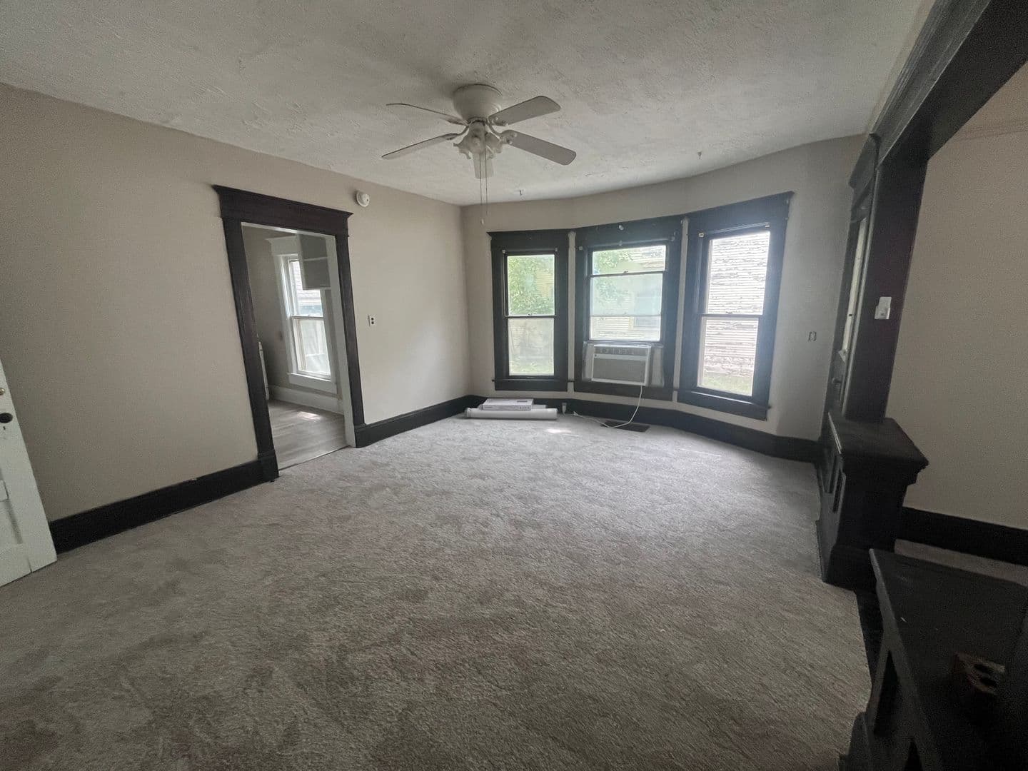 Wichita House: 204 S Osage
