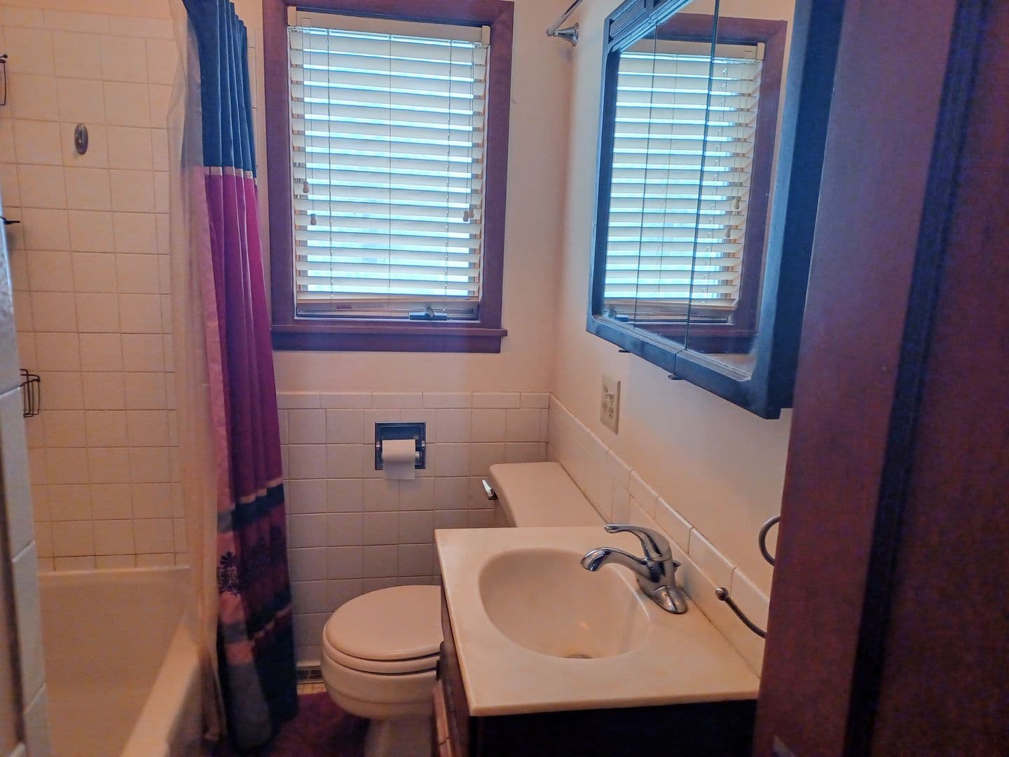 Viola House: 19000 W 55th St. S