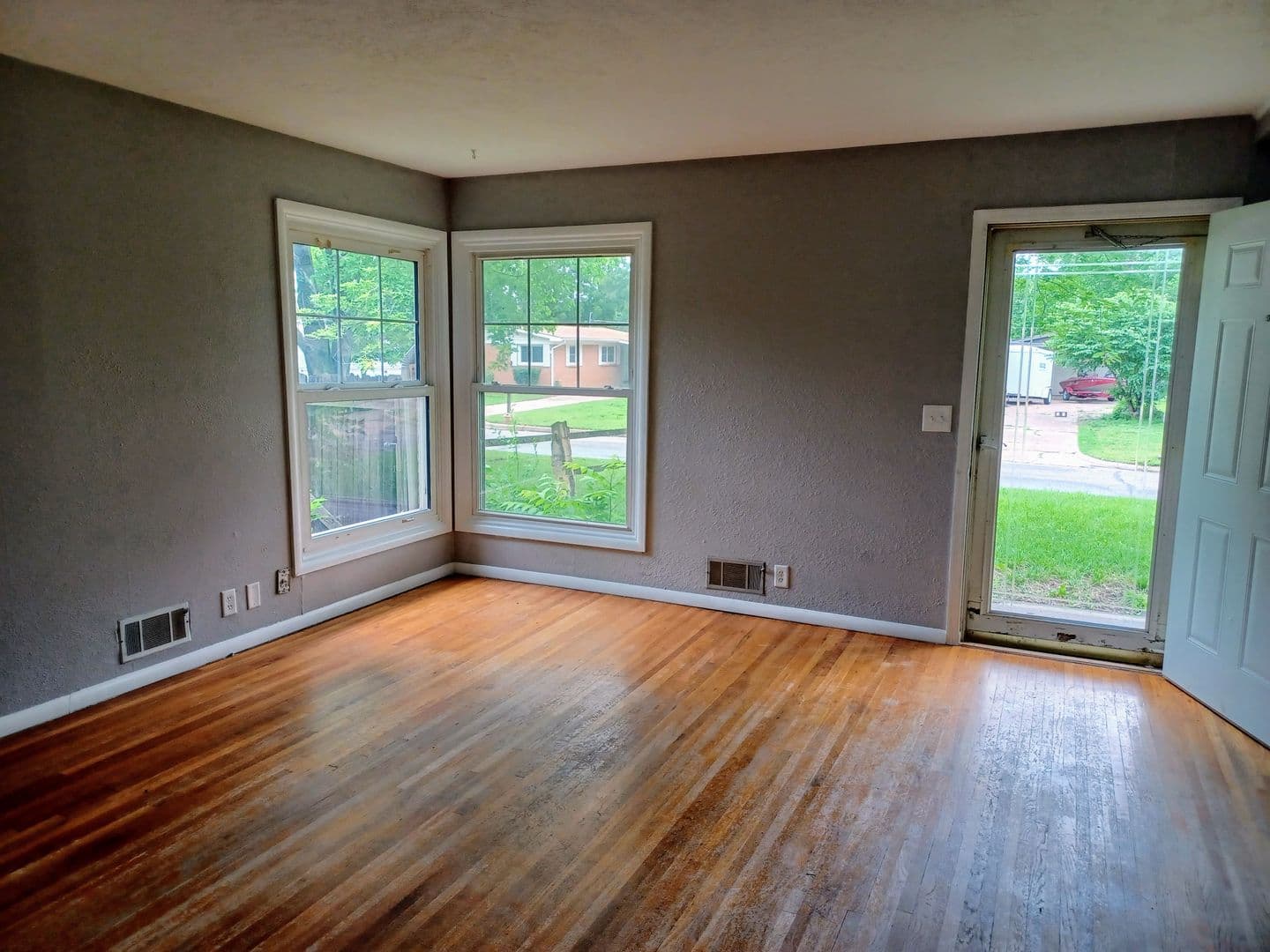 Park City House: 1419 E Beaumont Dr.