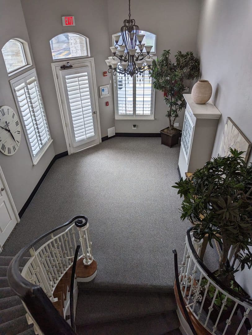 WINNETKA Apartment: 7323 WINNETKA AVENUE